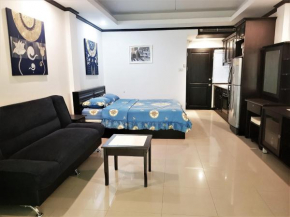 Baan Suan Lalana Td large modern studio with garden view Pattaya